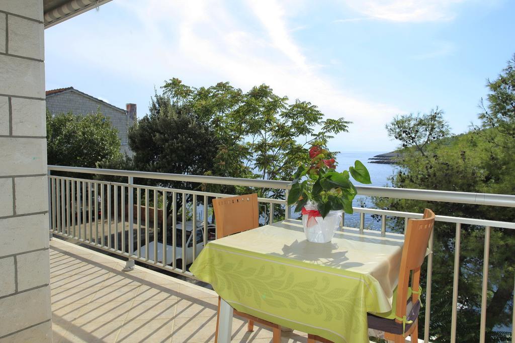 Antonia Apartments ซาวาลาติซา ภายนอก รูปภาพ