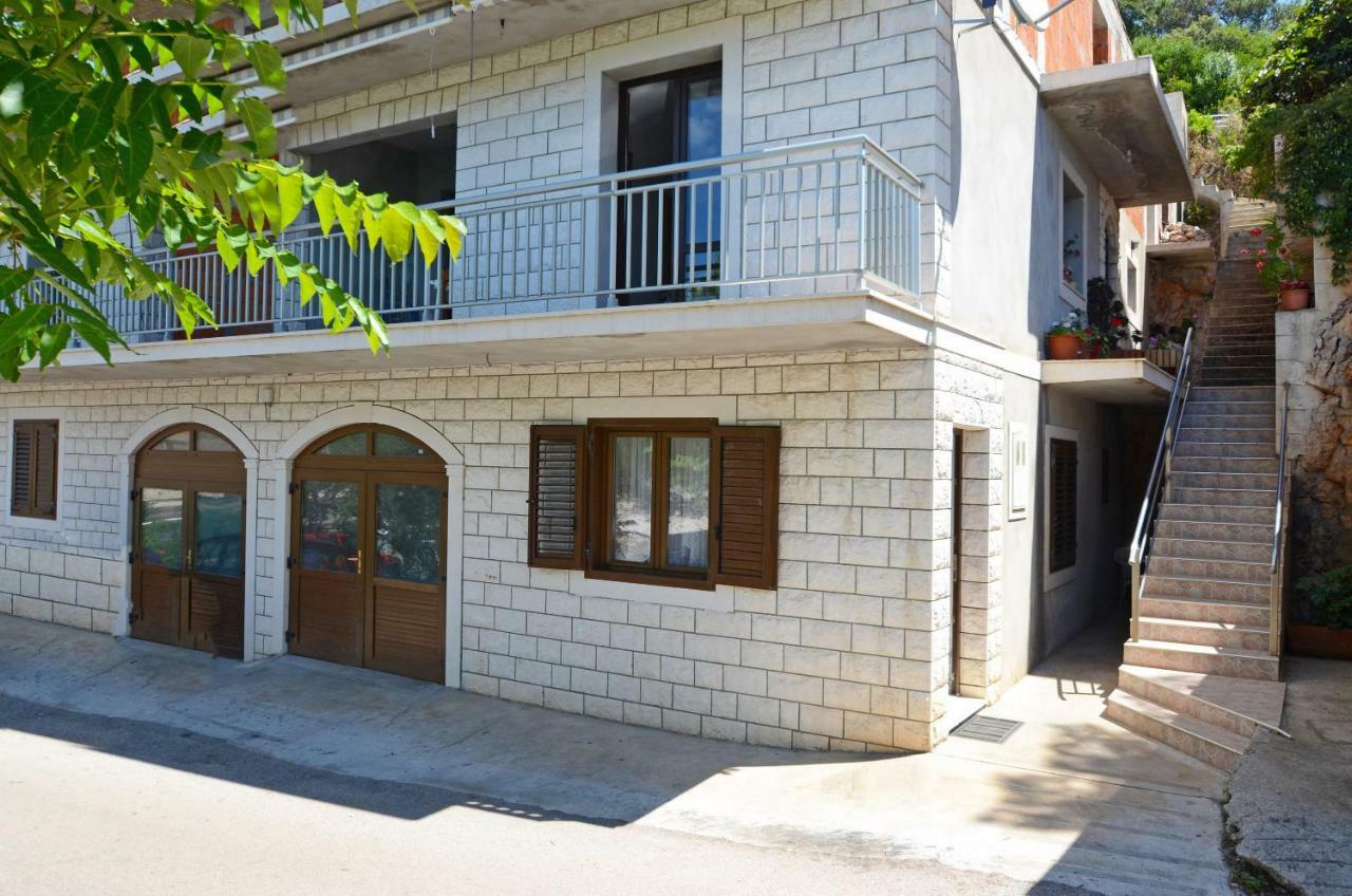 Antonia Apartments ซาวาลาติซา ภายนอก รูปภาพ