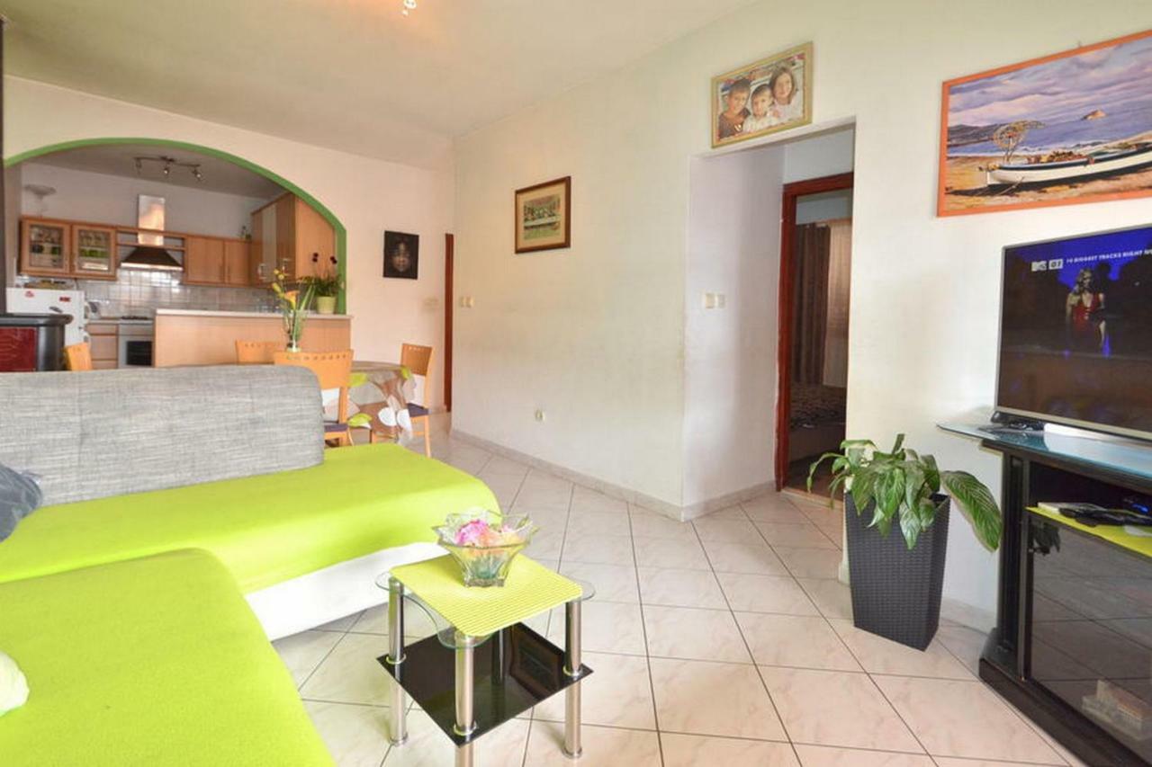 Antonia Apartments ซาวาลาติซา ภายนอก รูปภาพ